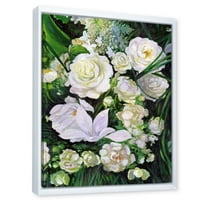 DesignArt 'Букет бели рози со традиционално врамени печатење на wallидни уметности на платно од зелени лисја